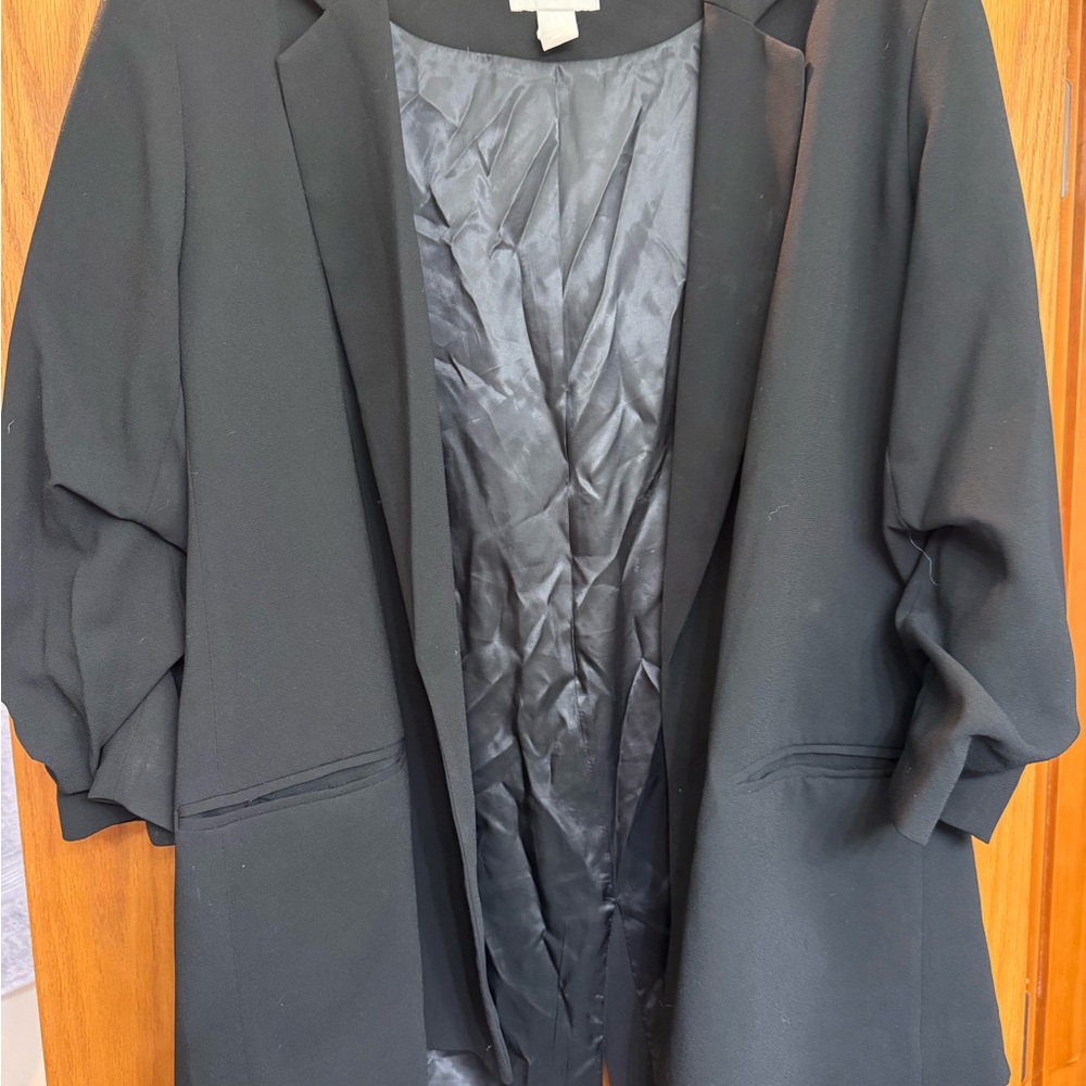 H&M Classic Black Women's Blazer